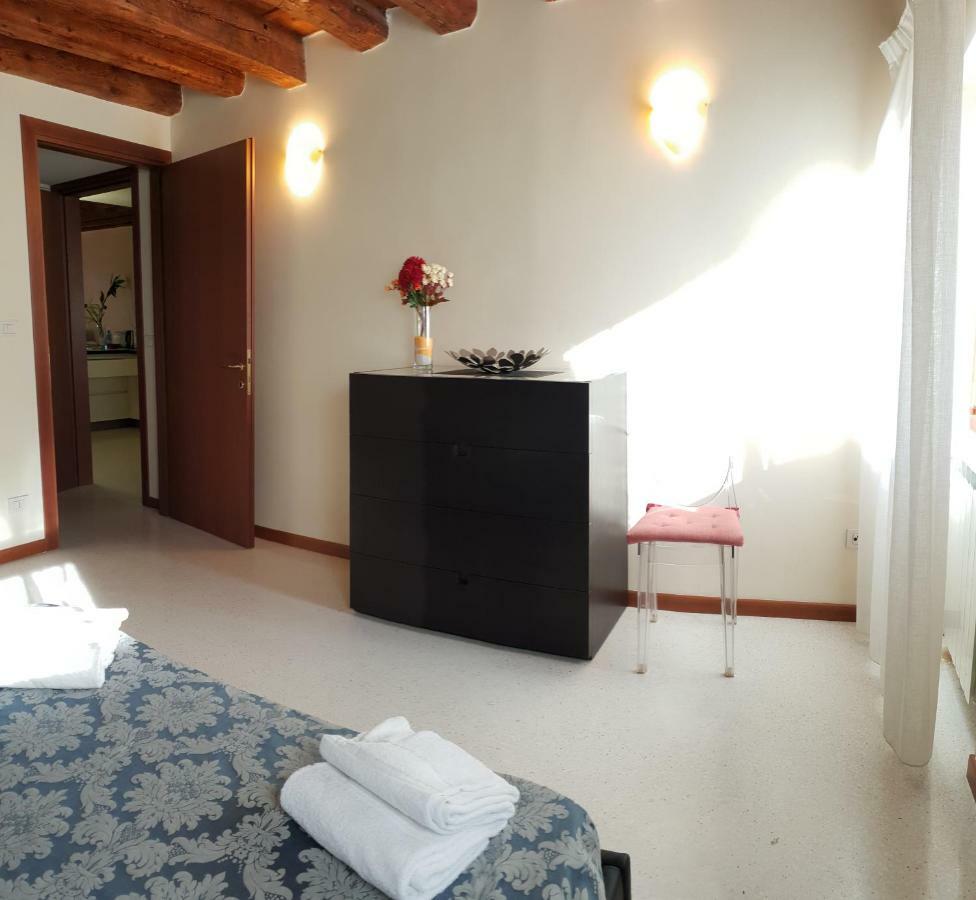Ca' Derai Fenice Apartamento